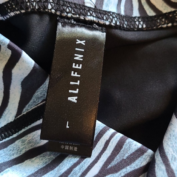 Anthropologie All Fenix biker shorts - Picture 7 of 7